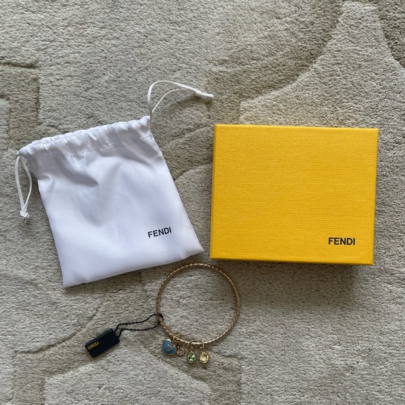 BRAND NEW Fendi charm bangle - Picture 6 of 7